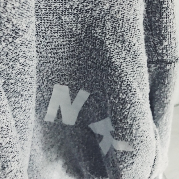 Victoria’s Secret PINK Lace-Up Hoodie - Picture 8 of 8